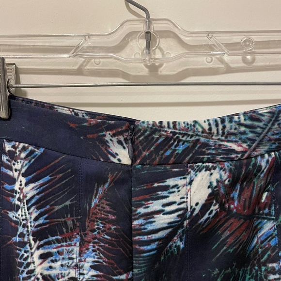 Club Monaco Alessandra Navy Palm Leaf Print Mesh-Trim Pencil Skirt - Picture 4 of 9